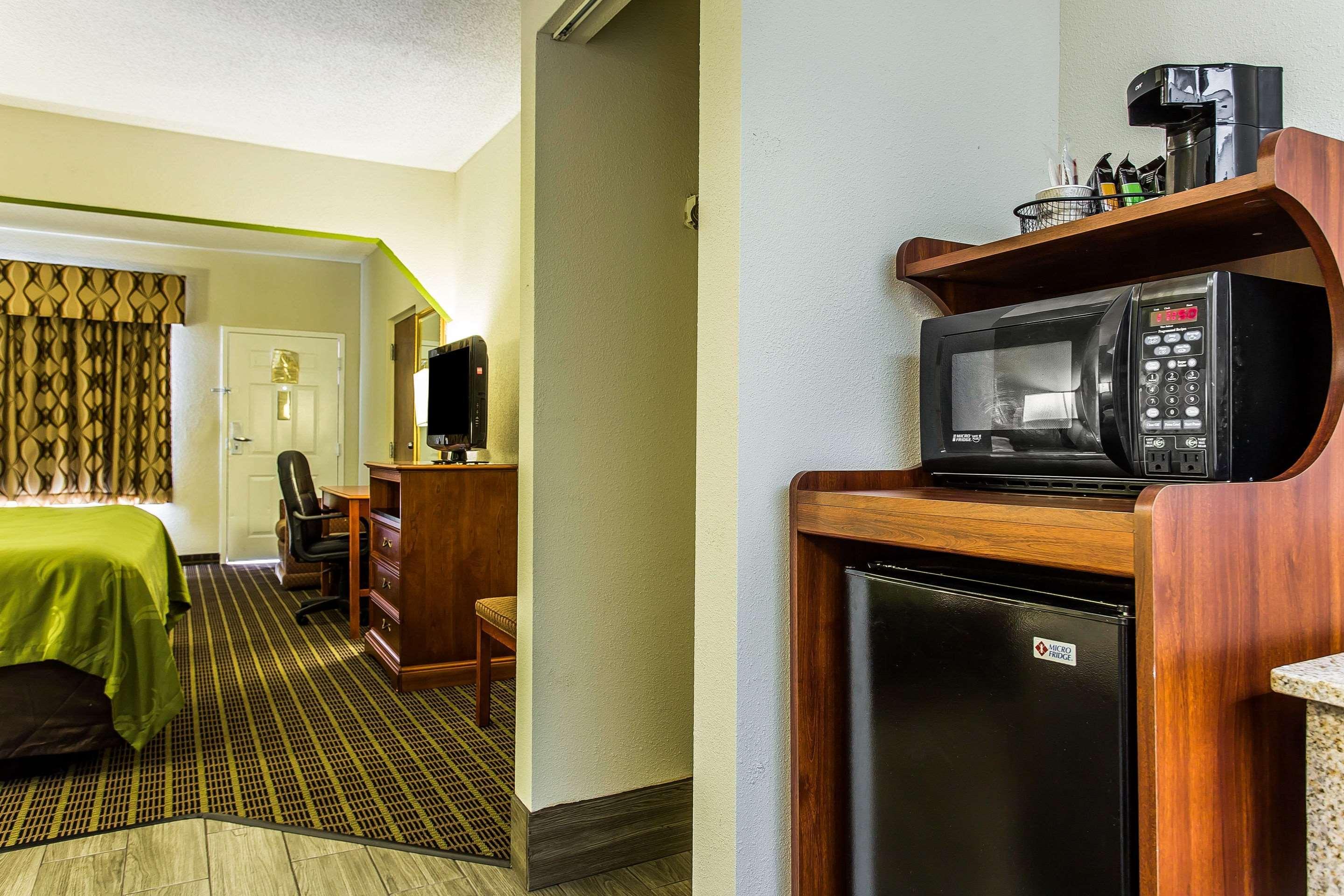 Quality Inn & Suites Orangeburg Extérieur photo