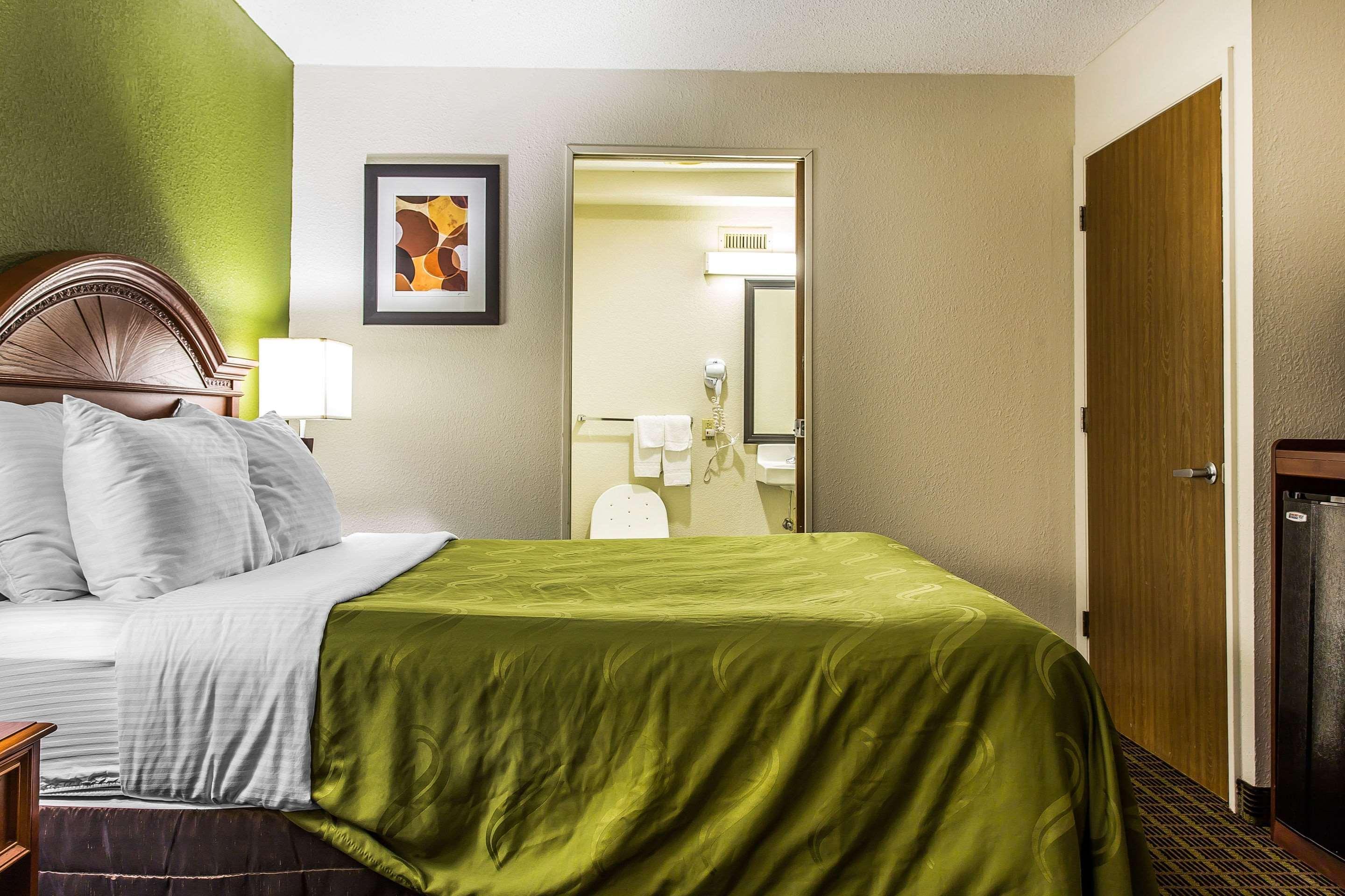 Quality Inn & Suites Orangeburg Extérieur photo