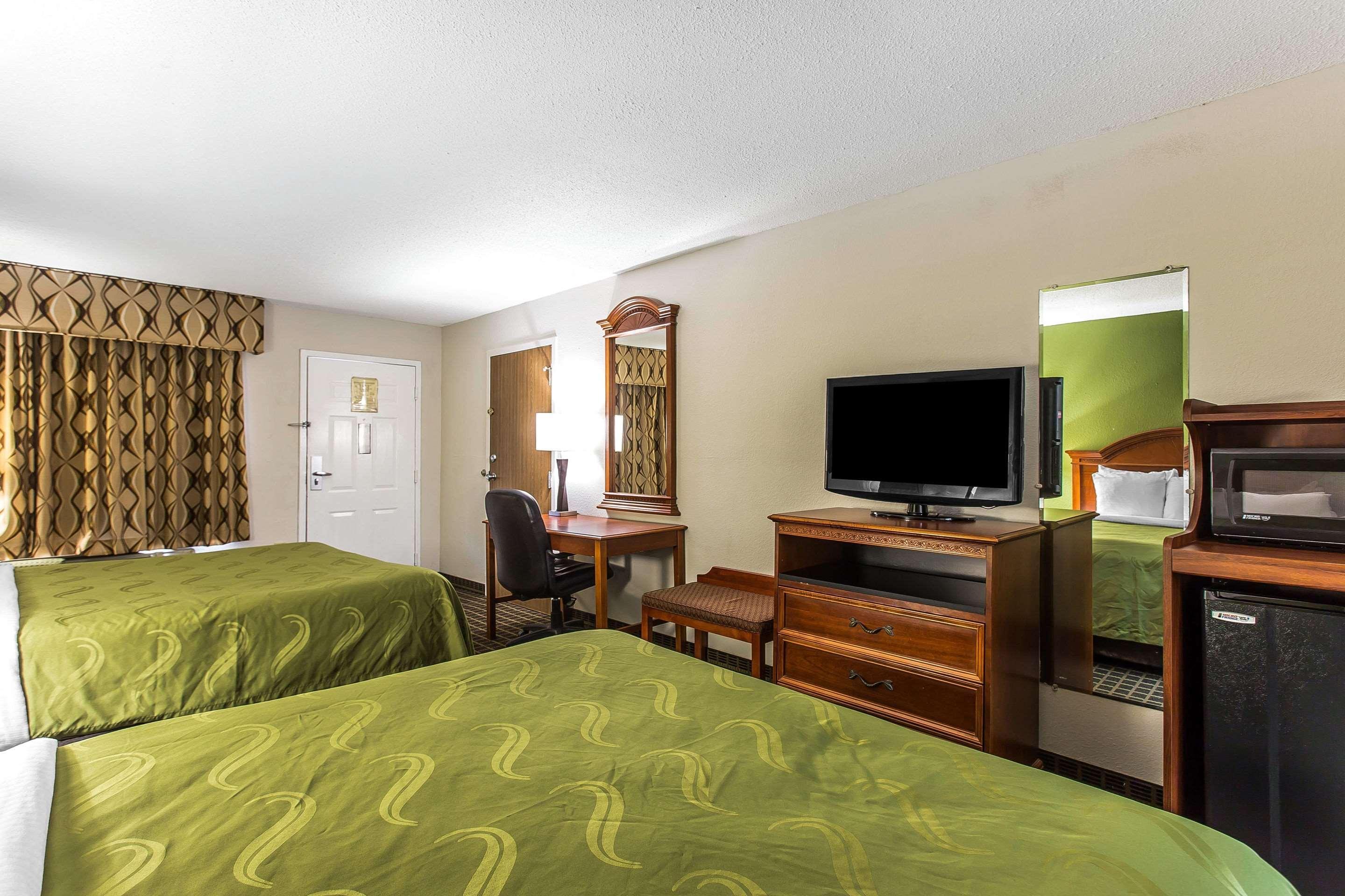 Quality Inn & Suites Orangeburg Extérieur photo