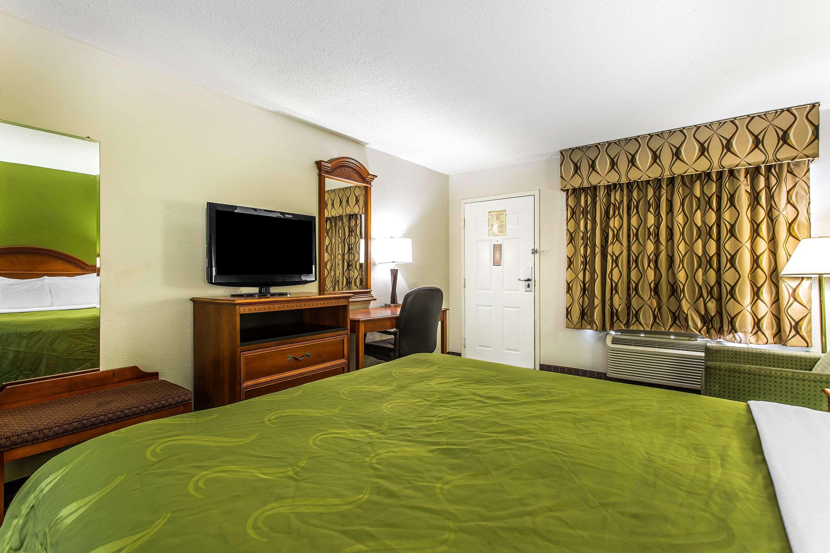 Quality Inn & Suites Orangeburg Extérieur photo