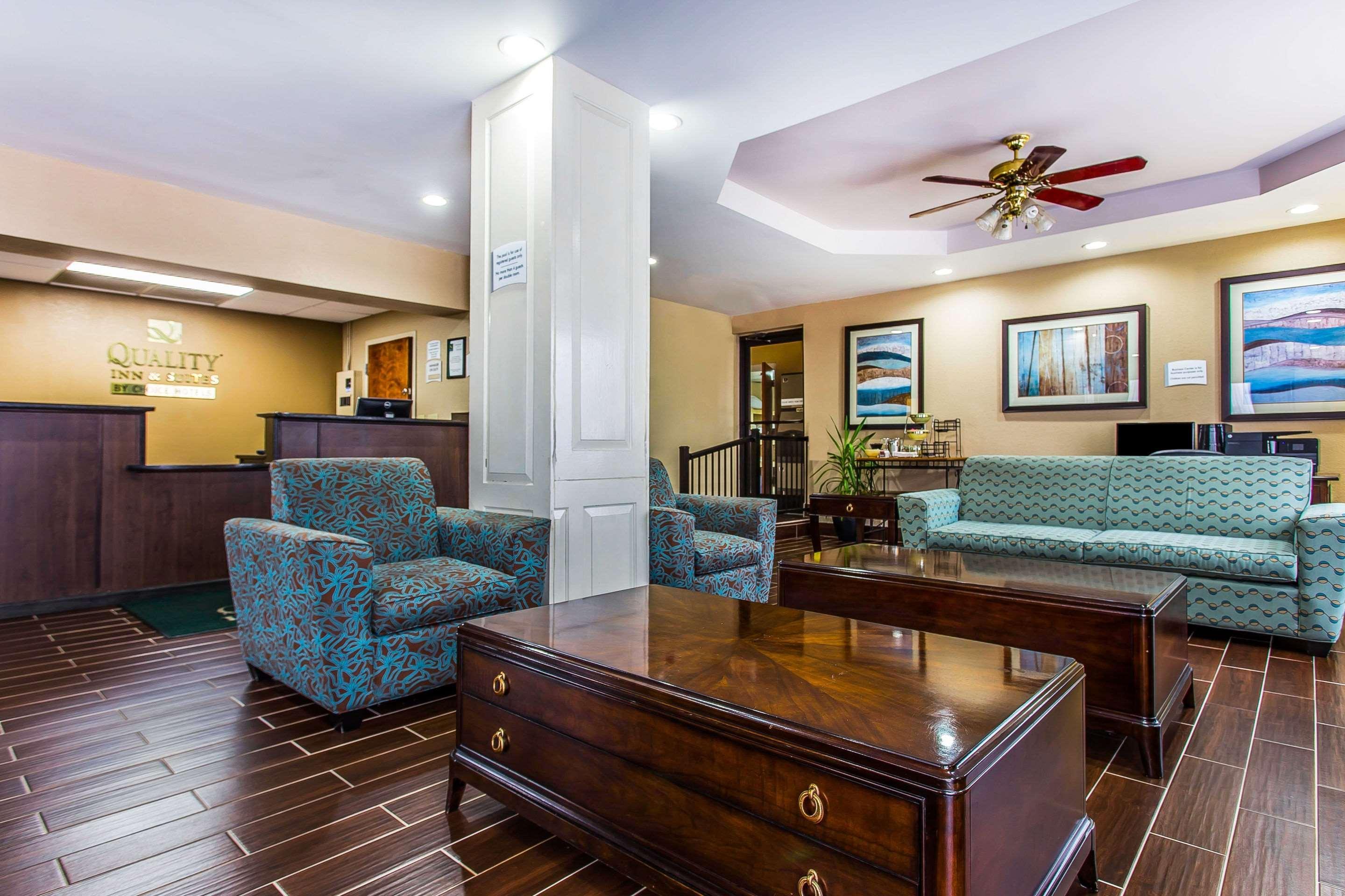 Quality Inn & Suites Orangeburg Extérieur photo