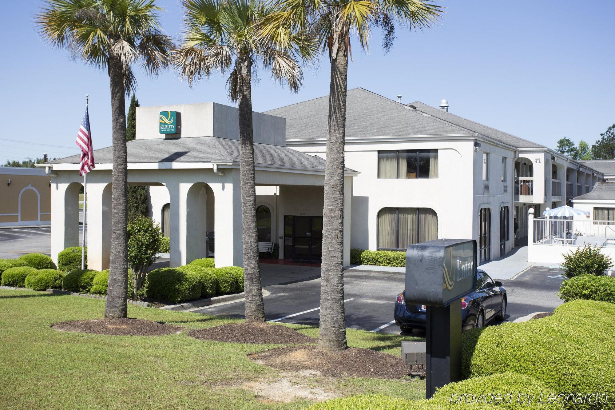 Quality Inn & Suites Orangeburg Extérieur photo
