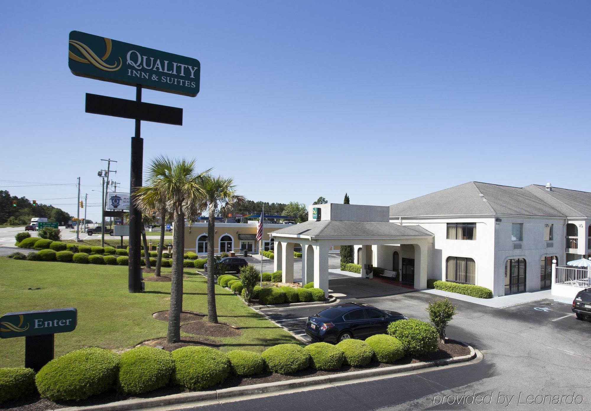 Quality Inn & Suites Orangeburg Extérieur photo