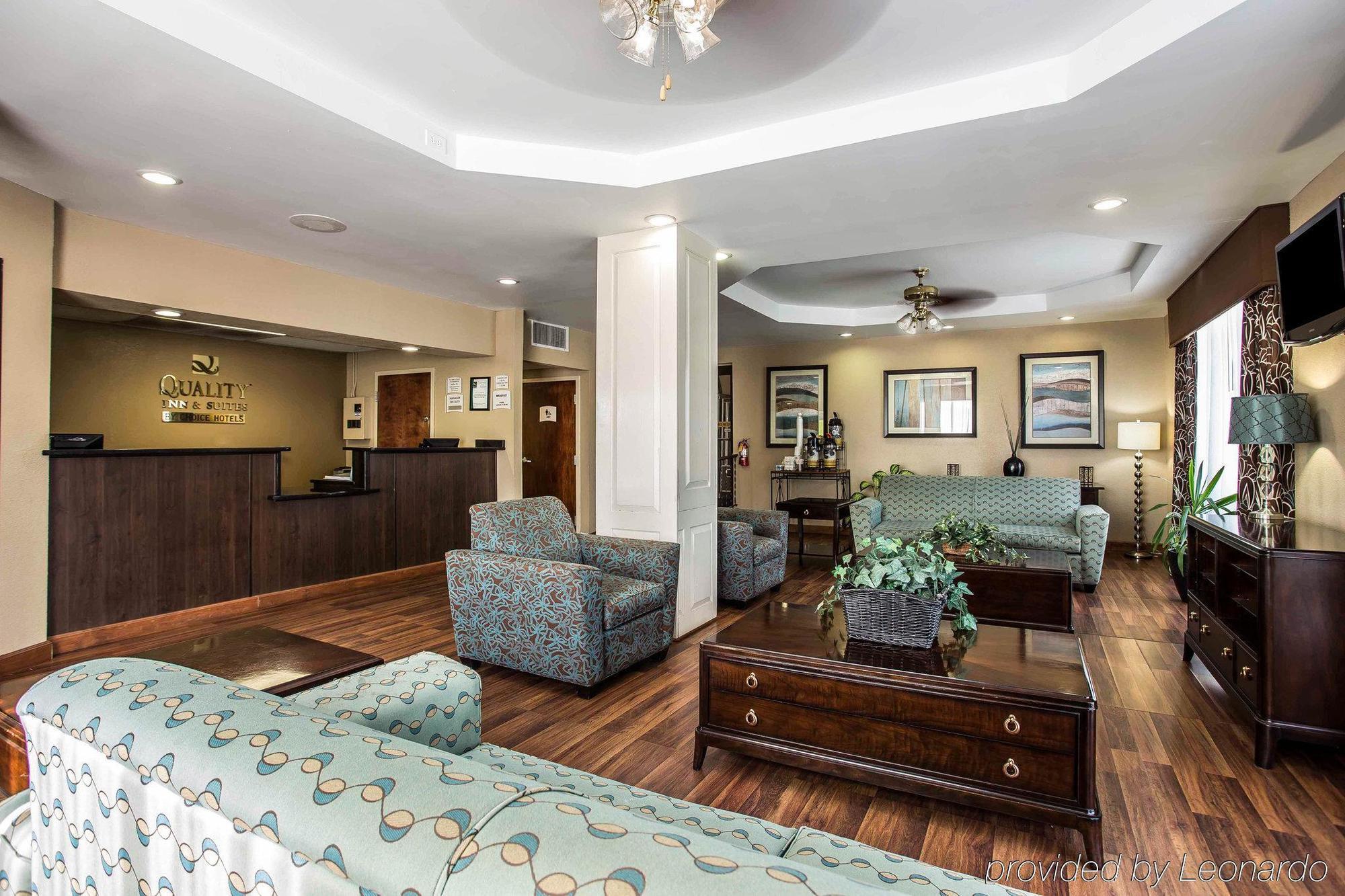 Quality Inn & Suites Orangeburg Extérieur photo