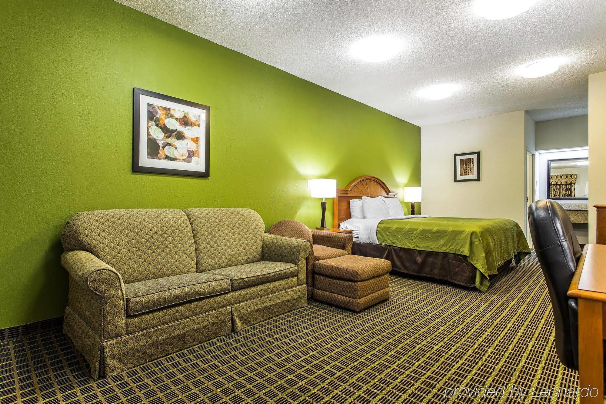 Quality Inn & Suites Orangeburg Extérieur photo